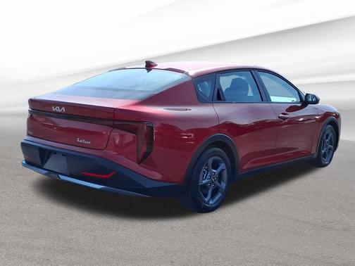 Currant Red 2025 Kia K4 LXS