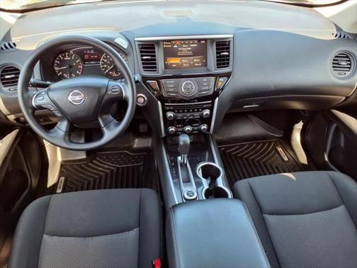 2020 Nissan Pathfinder S