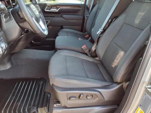 2025 GMC Sierra 2500 SLE