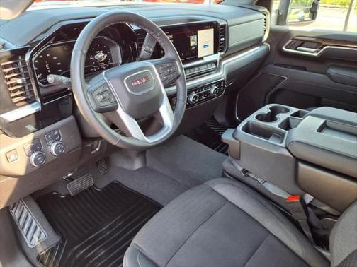 2025 GMC Sierra 2500 SLE