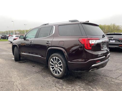 Red Mahogany Metallic 2021 GMC Acadia Denali