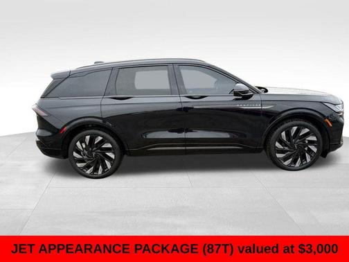 2024 Lincoln Nautilus Reserve