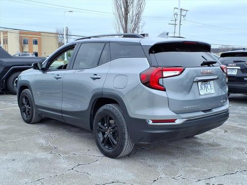 2023 GMC Terrain AT4