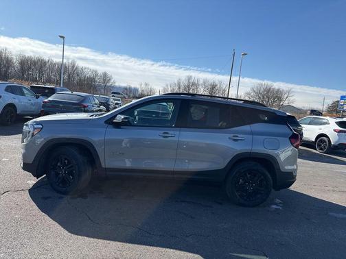 2023 GMC Terrain AT4