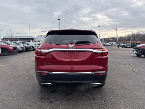 2020 Buick Enclave Essence