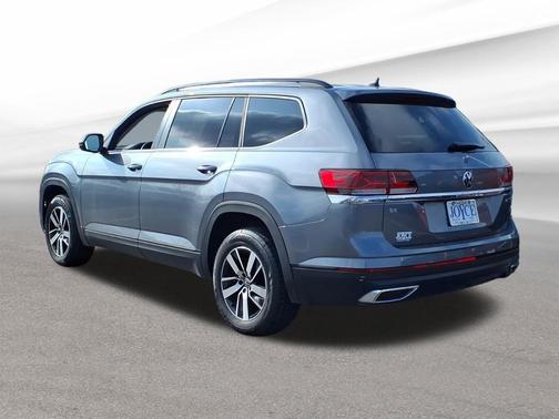 2022 Volkswagen Atlas 2.0T SE