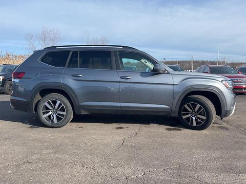 2022 Volkswagen Atlas 2.0T SE