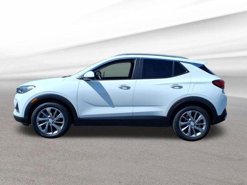 Summit White 2022 Buick Encore GX Select