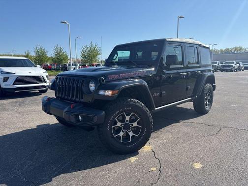 Black Clearcoat 2022 Jeep Wrangler Unlimited Rubicon