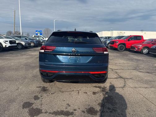 2023 Volkswagen Atlas Cross Sport 2.0T SEL