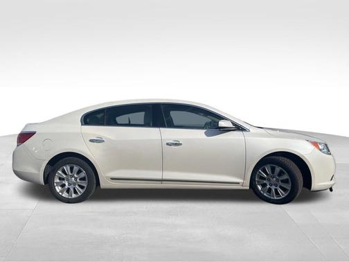 2013 Buick LaCrosse Base