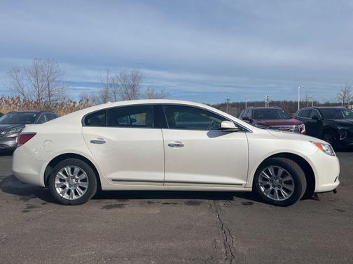 2013 Buick LaCrosse Base