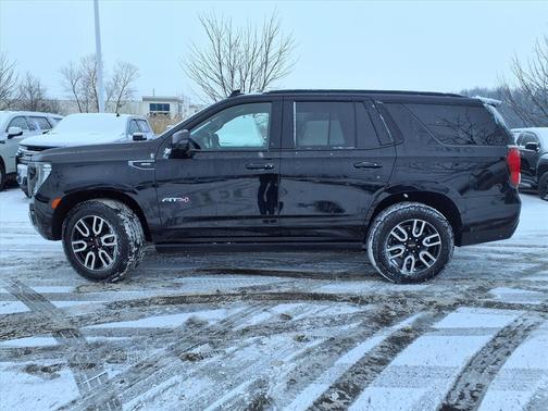 2023 GMC Yukon AT4