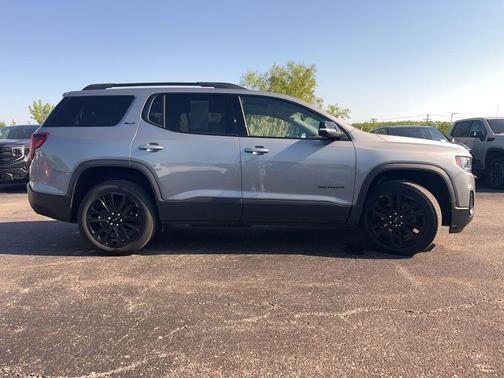 Sterling Metallic 2023 GMC Acadia SLT