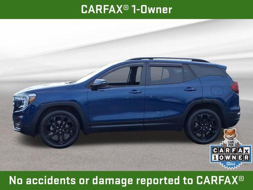 Marine Metallic 2022 GMC Terrain SLE