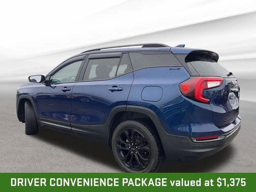 Marine Metallic 2022 GMC Terrain SLE