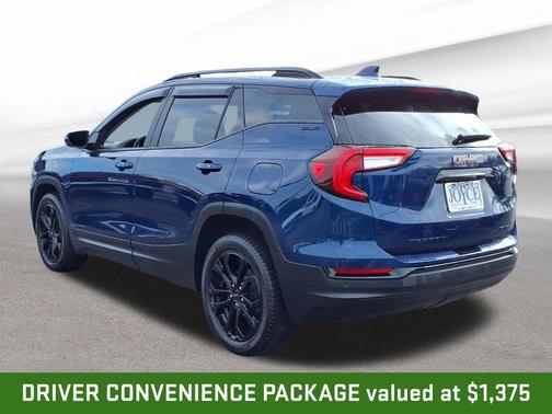 Marine Metallic 2022 GMC Terrain SLE