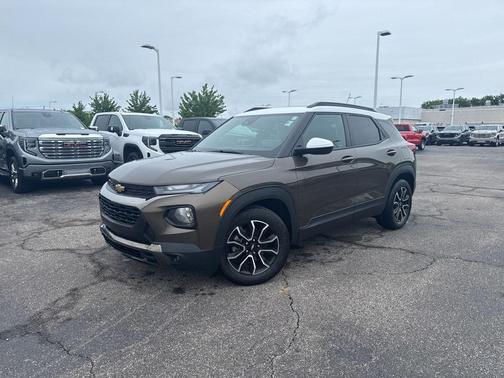 Zeus Bronze Metallic 2022 Chevrolet Trailblazer ACTIV
