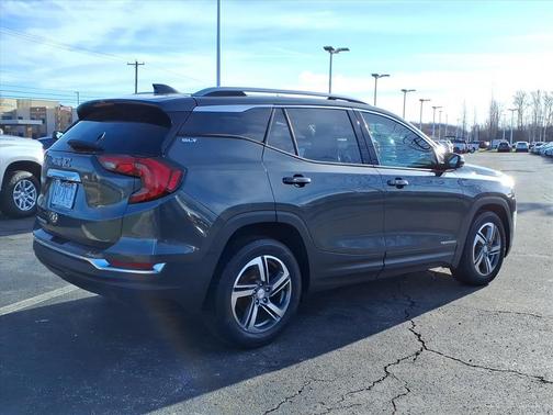 2020 GMC Terrain SLT