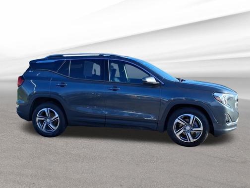 Graphite Gray Metallic 2020 GMC Terrain SLT