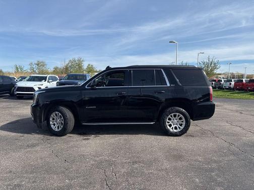 Onyx Black 2020 GMC Yukon SLT