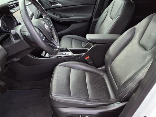 2020 Buick Encore GX Essence