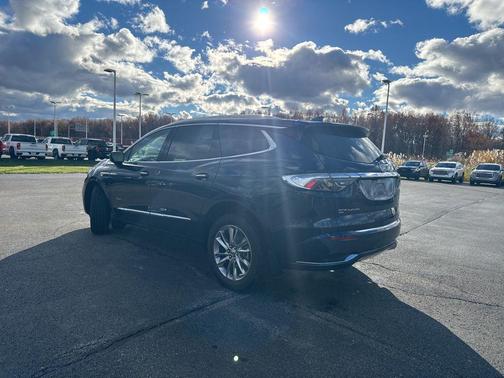 2023 Buick Enclave Avenir