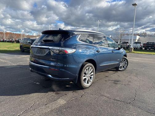 2023 Buick Enclave Avenir