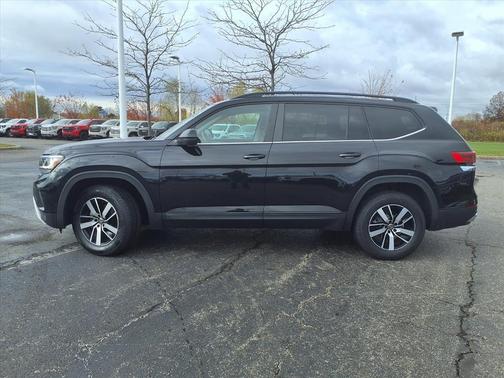 2022 Volkswagen Atlas 2.0T SE