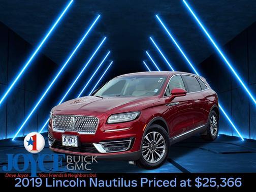 2019 Lincoln Nautilus Select