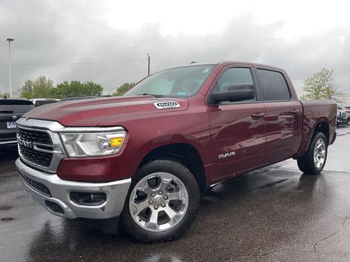 Delmonico Red Pearlcoat 2022 RAM 1500 Big Horn/Lone Star