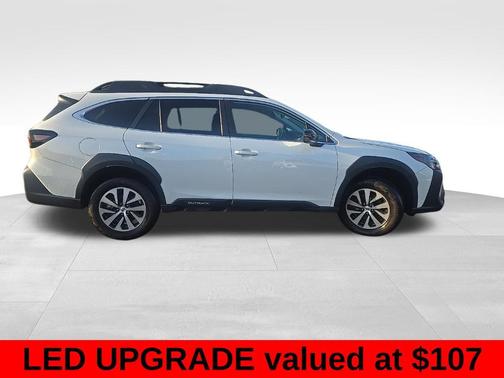 Crystal White Pearl 2024 Subaru Outback Premium