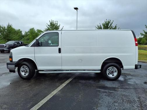 2023 GMC Savana 2500 Work Van
