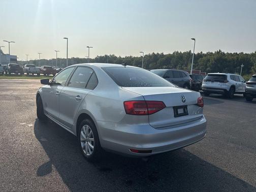 2015 Volkswagen Jetta 1.8T SE