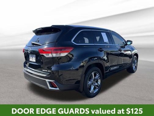 Midnight Black Metallic 2018 Toyota Highlander Limited Platinum