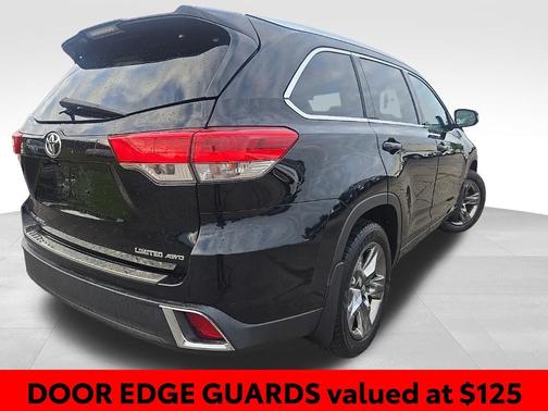 Midnight Black Metallic 2018 Toyota Highlander Limited Platinum