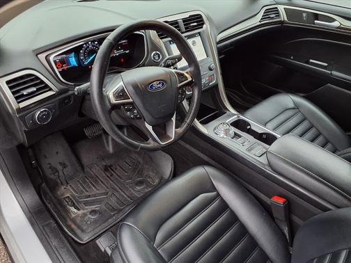 2019 Ford Fusion SEL