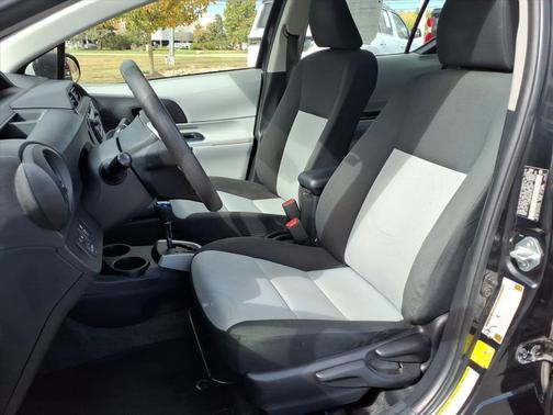 2013 Toyota Prius c One