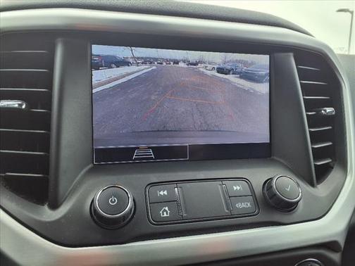 2022 GMC Acadia SLE