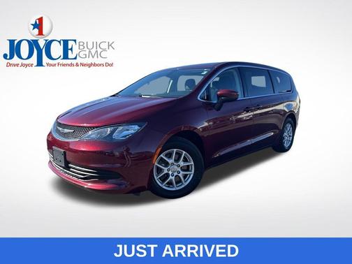 2017 Chrysler Pacifica LX