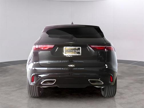 2026 Jaguar F-PACE P400 R-Dynamic S