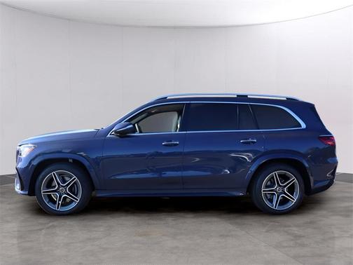 2026 Mercedes-Benz GLS 450 4MATIC