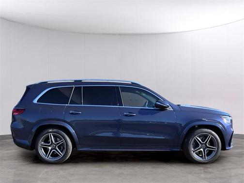 2026 Mercedes-Benz GLS 450 4MATIC