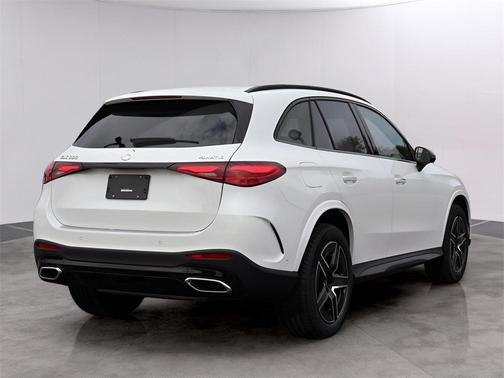 2026 Mercedes-Benz GLC 300 Base 4MATIC