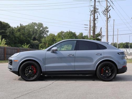 2025 Porsche Cayenne S Coupe AWD