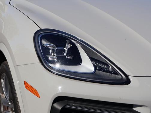 2021 Porsche Cayenne AWD