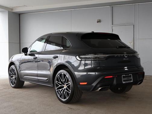 2024 Porsche Macan