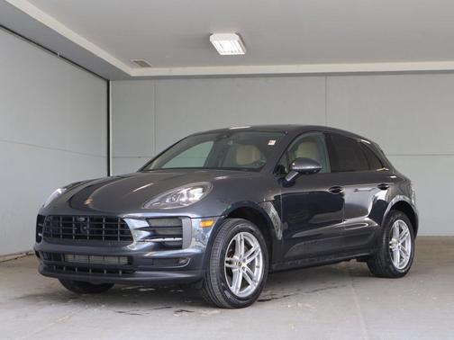 2021 Porsche Macan Base