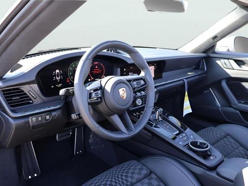 2026 Porsche 911 Carrera GTS