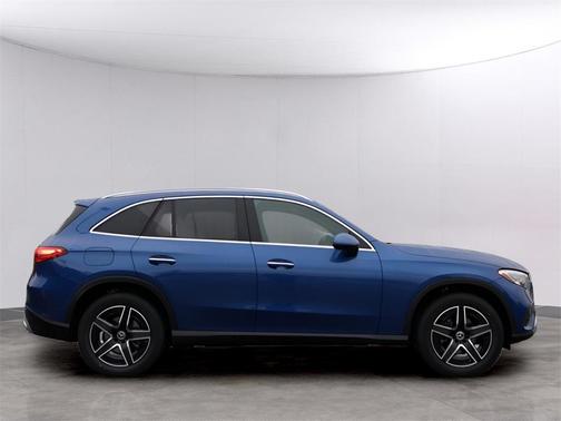 2026 Mercedes-Benz GLC 300 Base 4MATIC